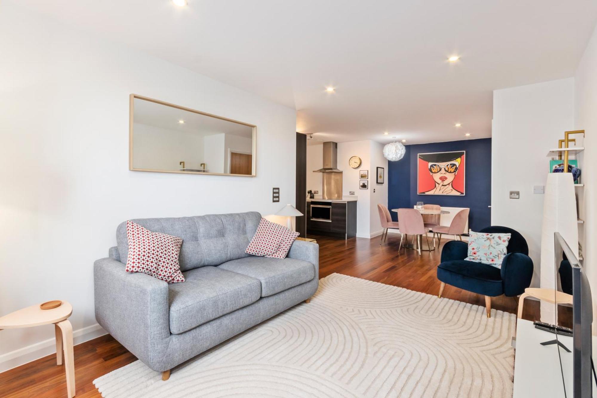 Modern 1 Bed Wimbledon Pad *