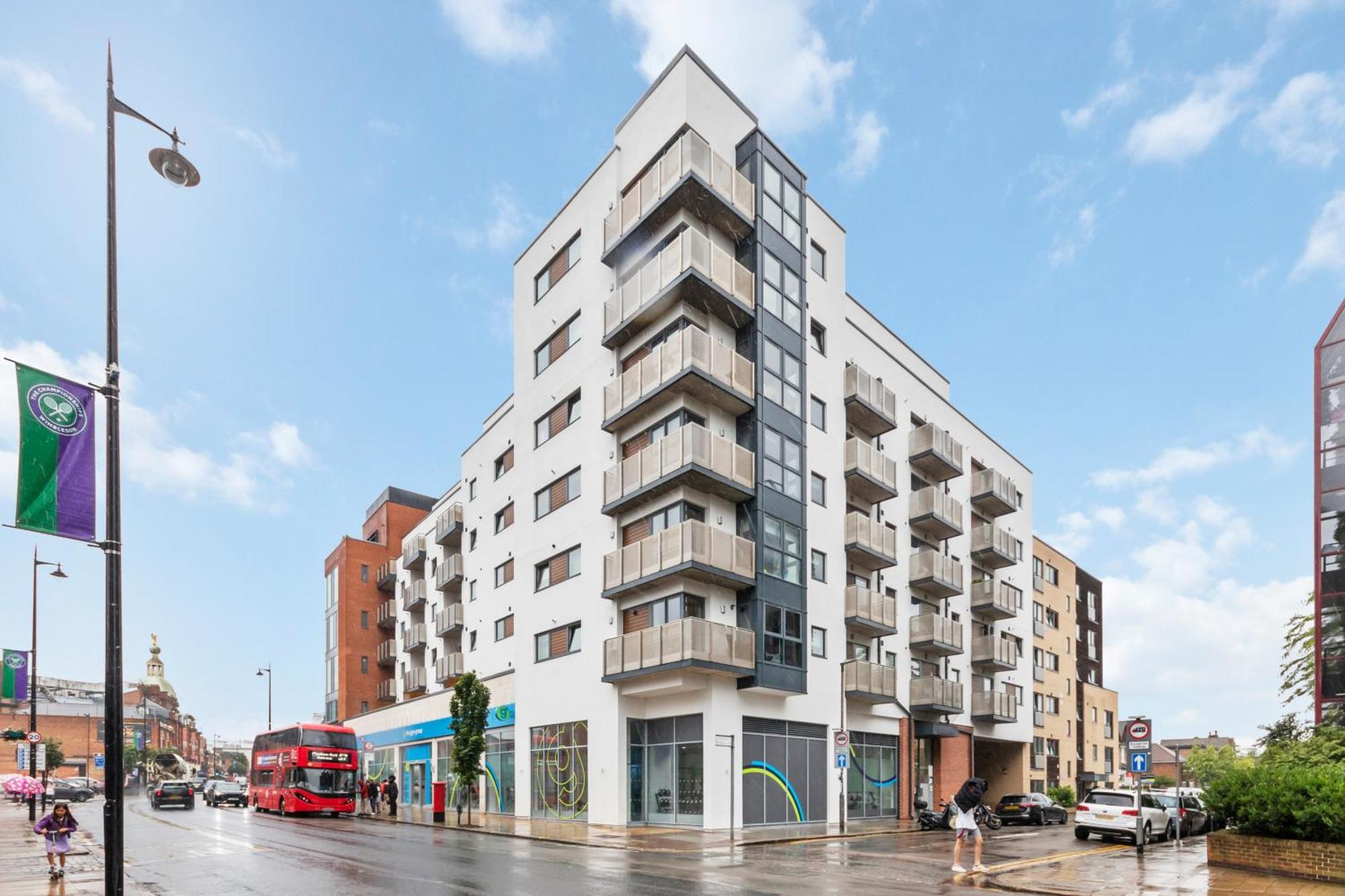 Modern 1 Bed Wimbledon Pad Londra